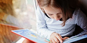 what age should child read fluently